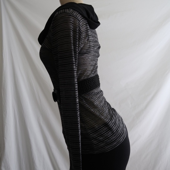 FINESSE - Picture 4 of 6